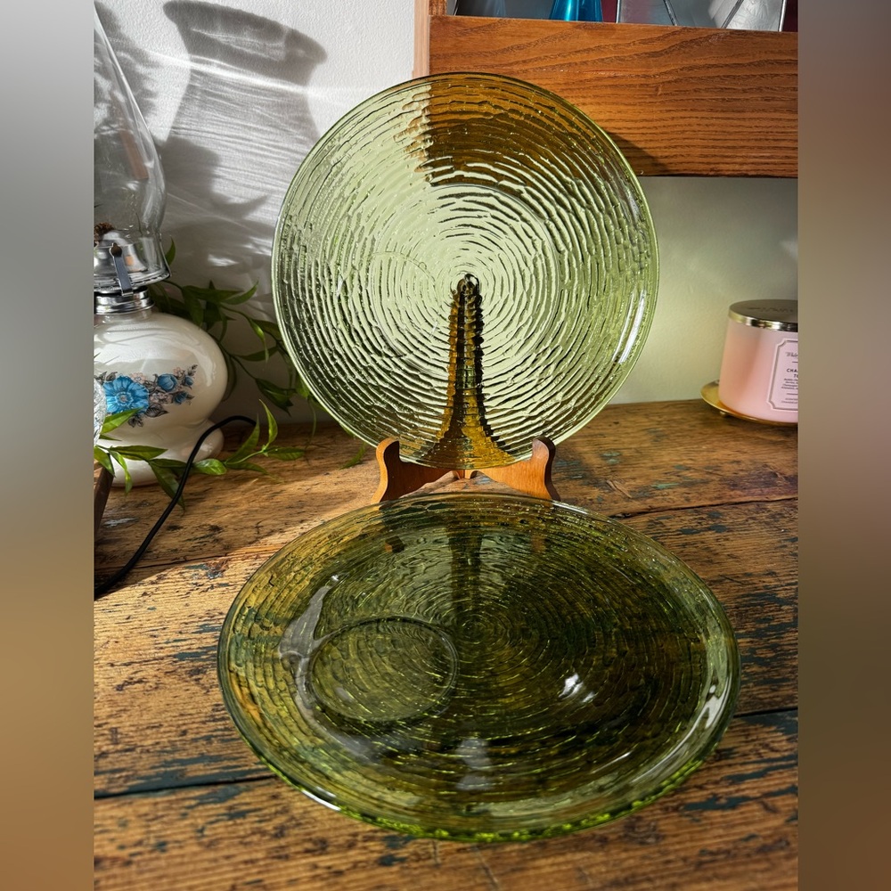 Anchor Hocking Textured Green Glass Plates